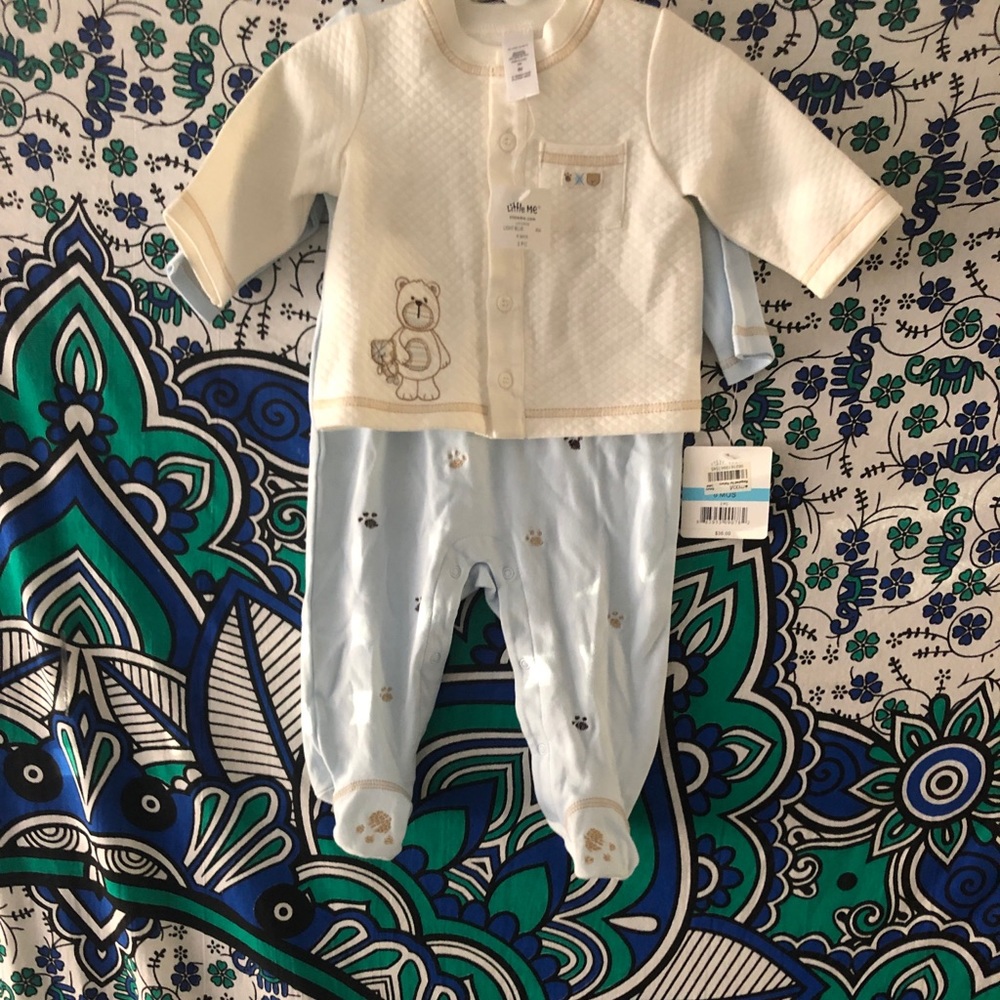 LITTLE ME 2PIECE ONESIE WITH JACKET SIZE 6M